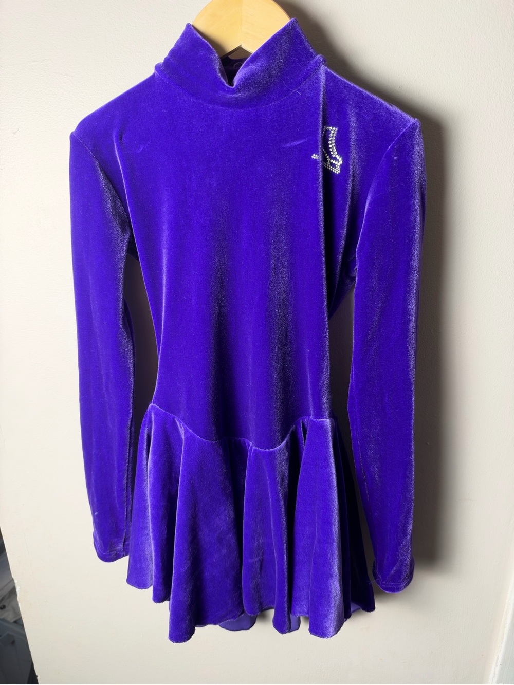Capezio Girls' Medium Purple Velvet Long-Sleeve Skirted Figure Skating Dress